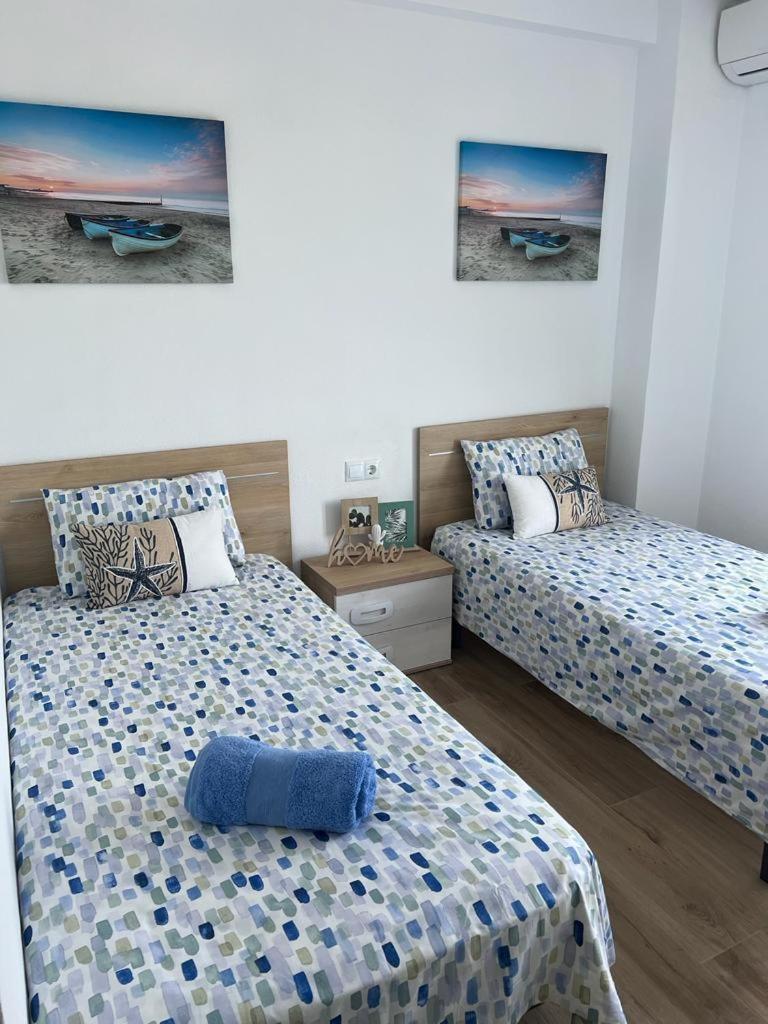 Blue Campoamor — Unknown City — photo 3