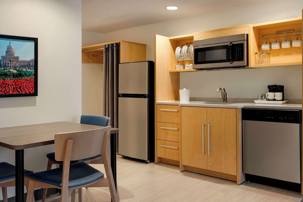 Home2 Suites by Hilton Austin North Near the Domain - photo 15