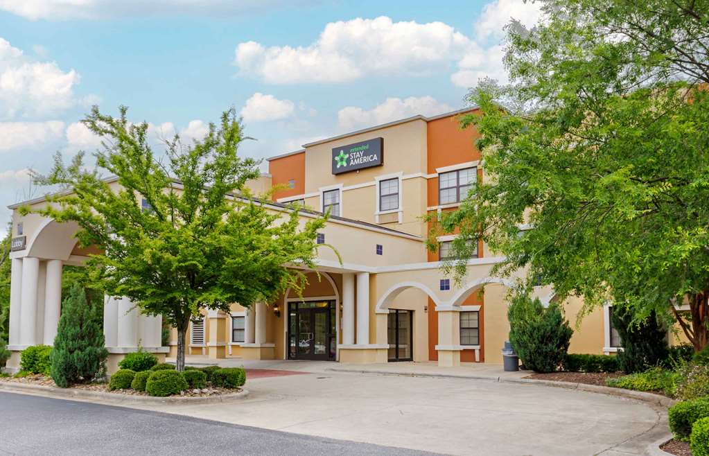 Extended Stay America Suites Fayetteville Fort Bragg - photo 2