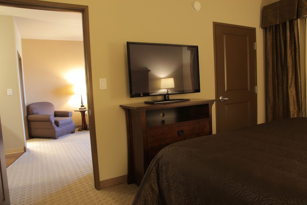 Teddy's Residential Suites Watford City - photo 23