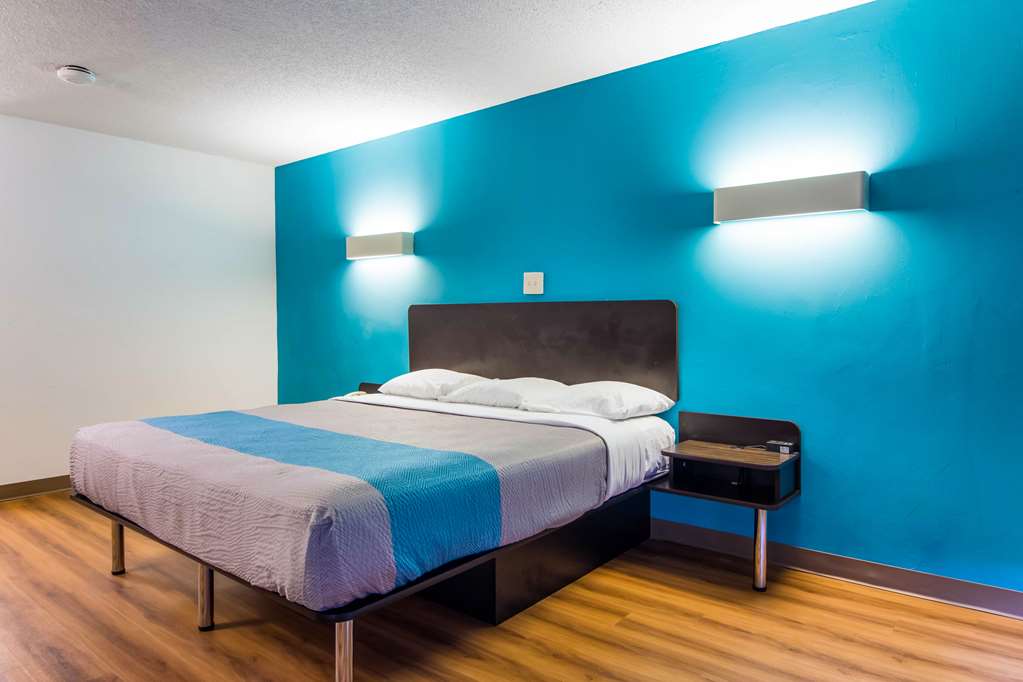Motel 6 Lagrange GA - photo 6