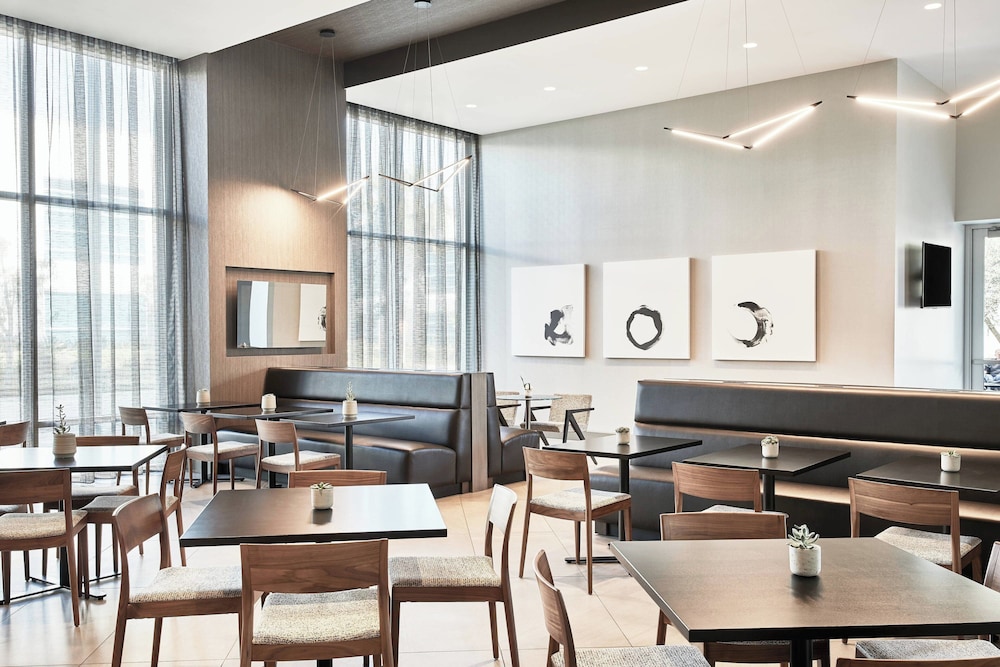 AC Hotel by Marriott Los Angeles South Bay - photo 11