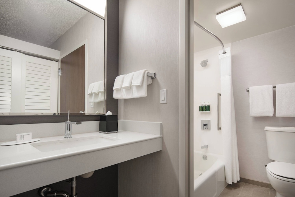 Courtyard By Marriott Palm Springs - photo 17