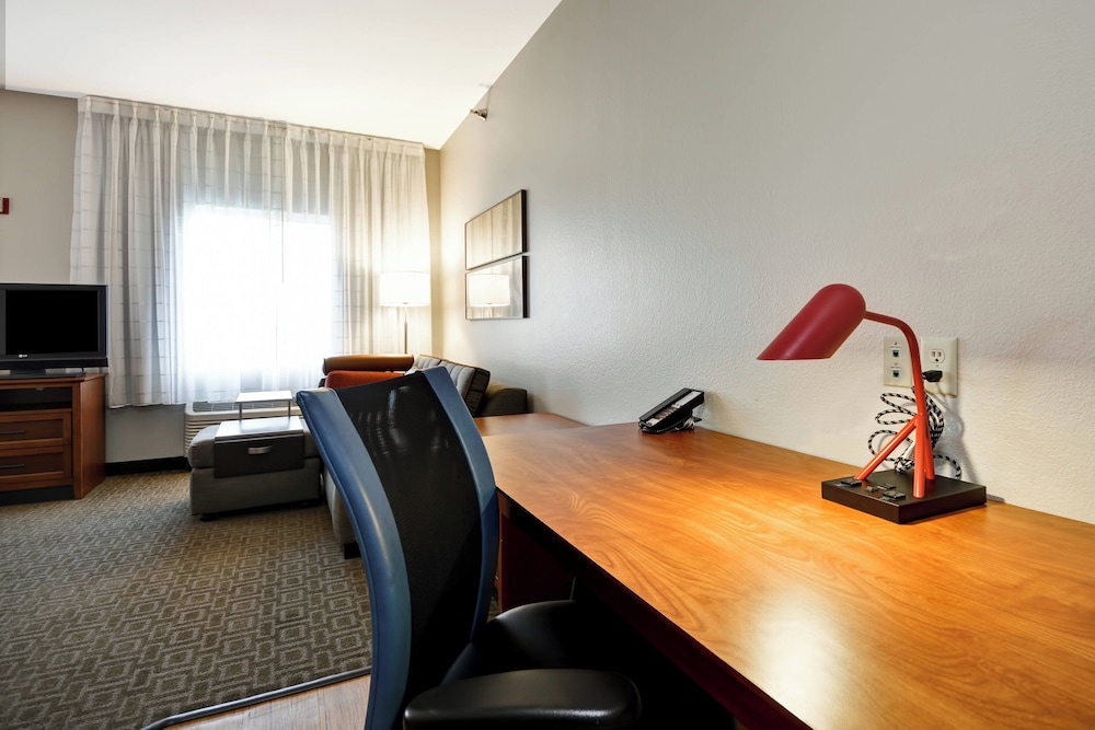TownePlace Suites by Marriott Sioux Falls - photo 18