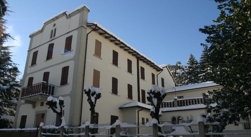 Hotel Appennino in Lizzano In Belvedere, Italy