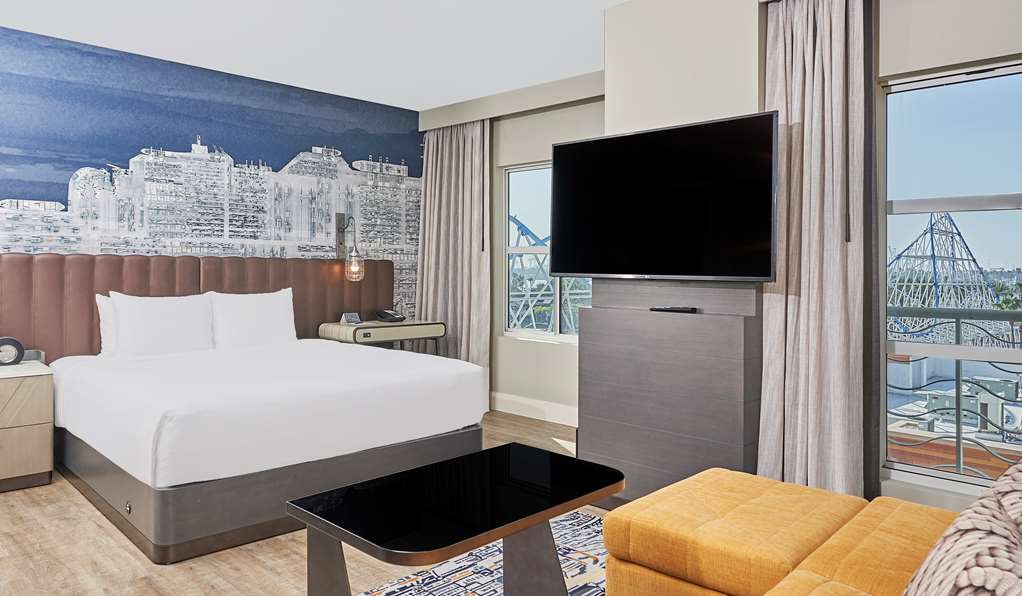 Hyatt Centric The Pike Long Beach - photo 24