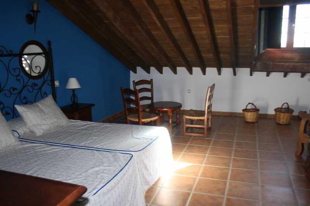 Casona Los Moriscos Hotel — Colmenar — photo 4
