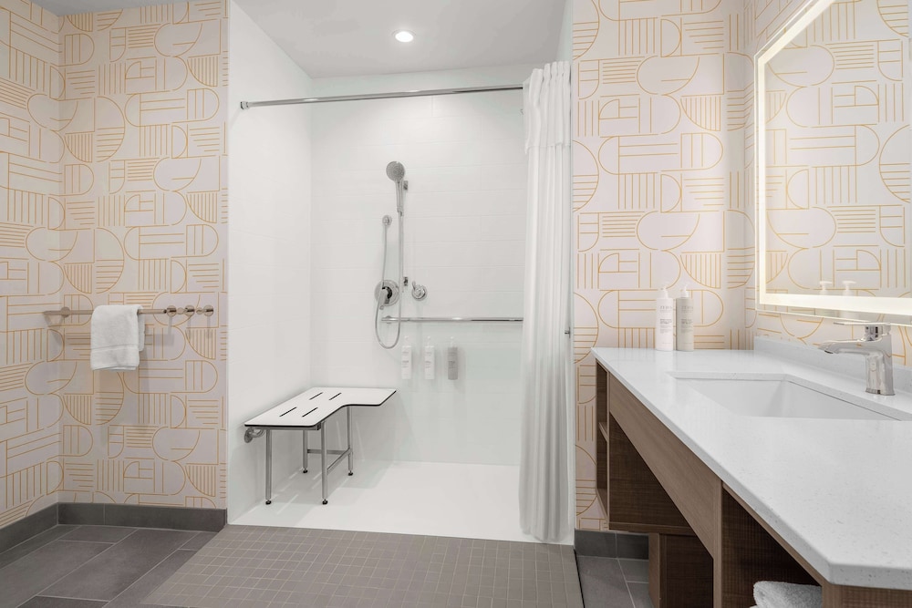 Home2 Suites By Hilton Eureka - photo 25