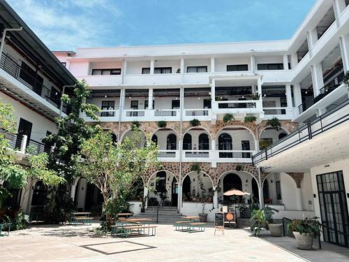 Maison Boheme La Manzana Panama — 4-Star Luxury Hotel in Panama, Panama
