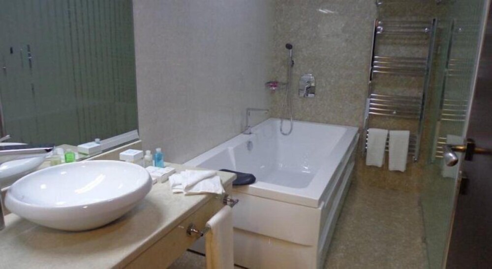 Agsaray Deluxe Hotel — Mingelchaur — photo 4
