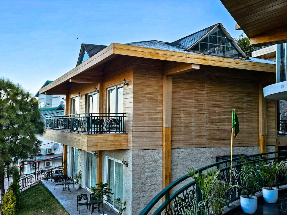 Royalpine Rosastays Kasauli in Kasauli, India