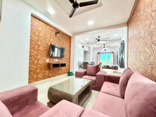 Yepplo Service Apartments KOLKATA Private Kitchen & Daily Housekeeping Service — 4-Star Luxury Hotel in Kolkata, India