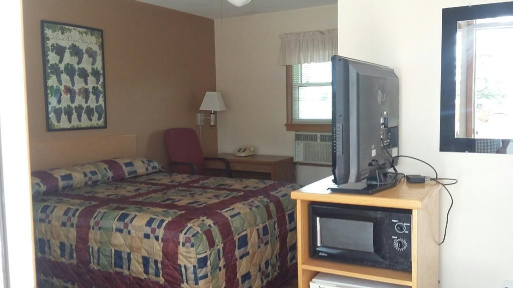 Skyline Motel - photo 5
