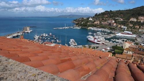 La casa di Elba e Mario — 4-Star Luxury Hotel in Porto Santo Stefano, Italy