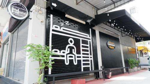 DonMueang station hotel