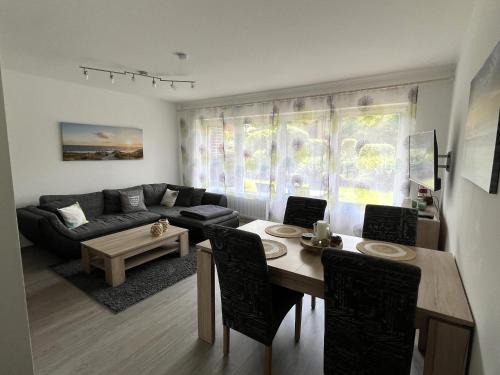 Apartment Jadewind Humenser 8a — 4-Star Luxury Hotel in Varel, Germany