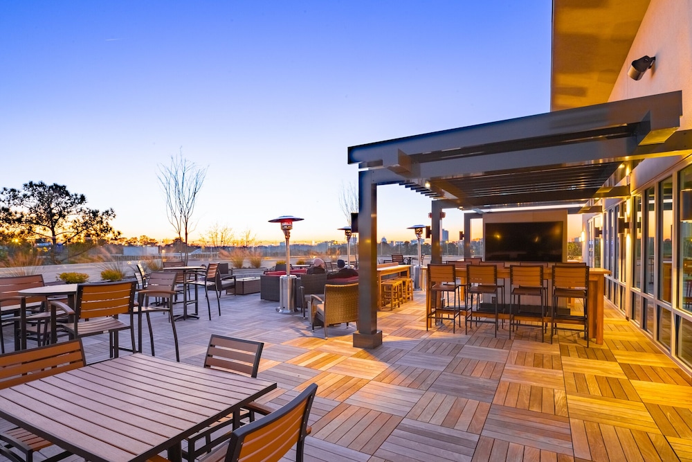 Courtyard by Marriott Atlanta Dunwoody - photo 35