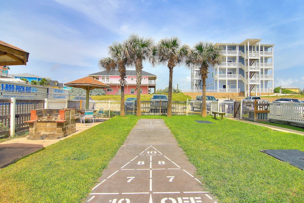 Beachgate CondoSuites and Oceanfront Resort - photo 212