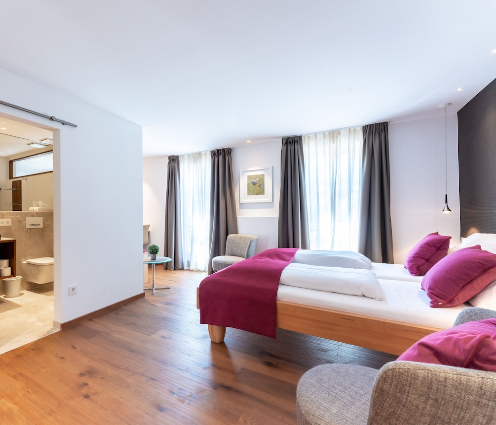 Hotel zum Ochsen Schönwald — hotel in Schoenwald