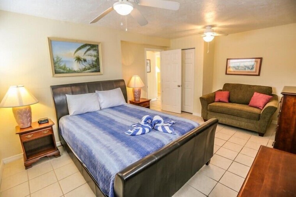 106 Tropical Shores Manor Fort Myers Beach - photo 11