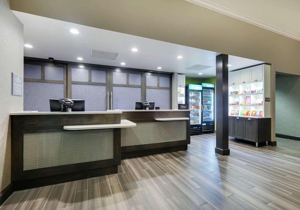 Homewood Suites by Hilton St. Louis Chesterfield - photo 4