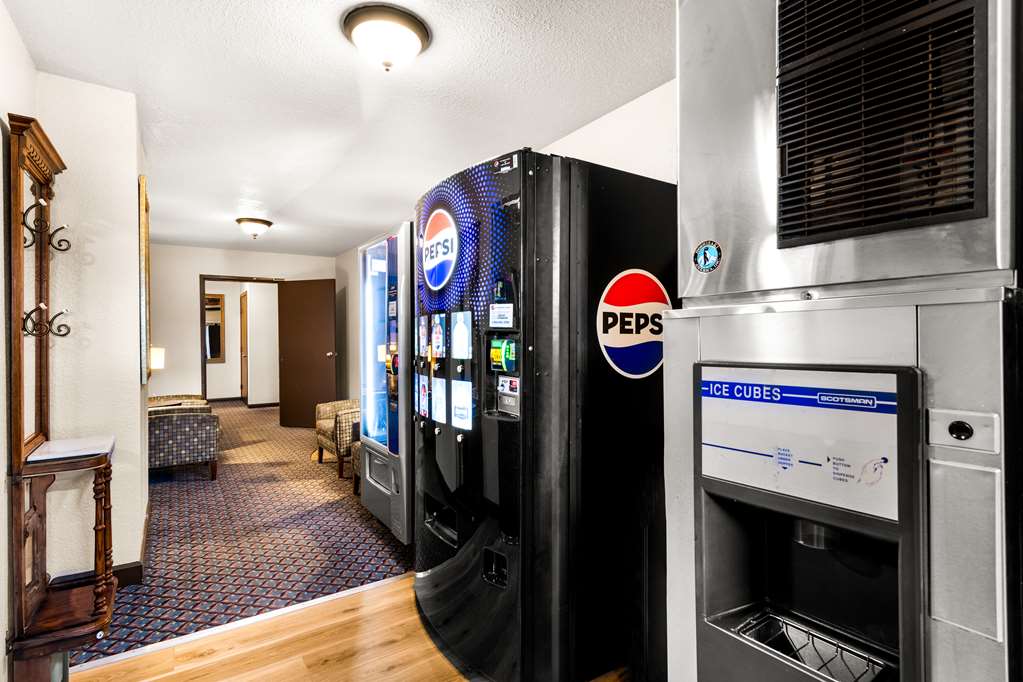 Americas Best Value Inn Marquette - photo 45