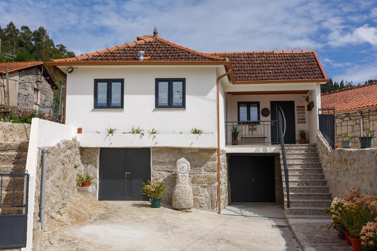 Casa de Gonçalo — 4-Star Luxury Hotel in Vieira Do Minho, Portugal