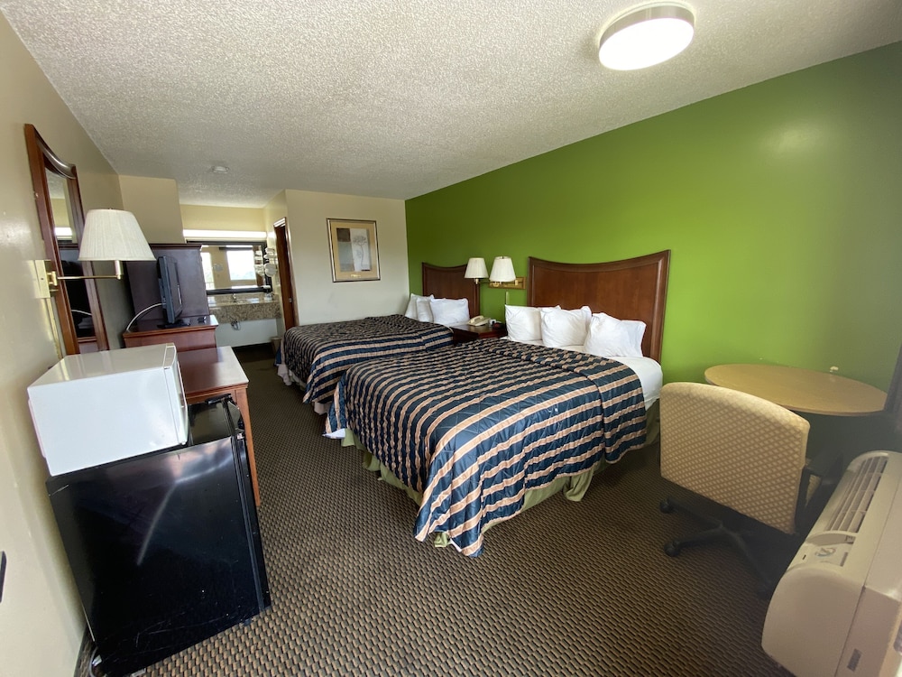 Rodeway Inn Baxley - photo 14