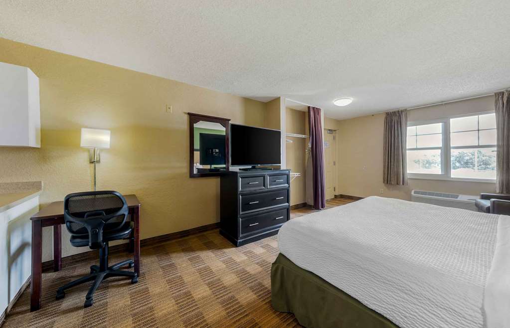 Extended Stay America Suites Ft Lauderdale Cyp Crk Andrews A - photo 17