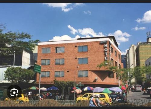Hmetrohotel - last minute hotel in Medellin