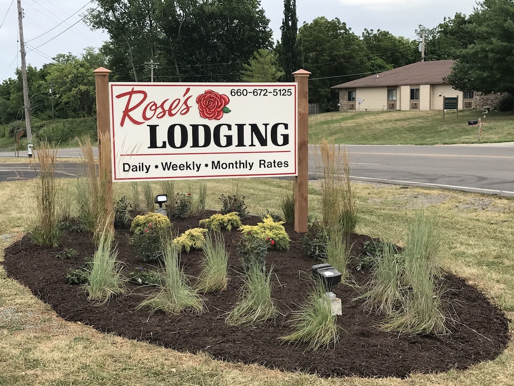 Rose's Lodging — hotel in Boonville