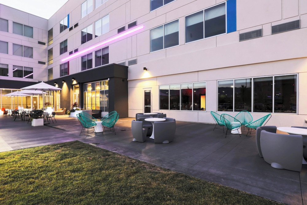 Aloft by Marriott Reno Tahoe International Airport - photo 28