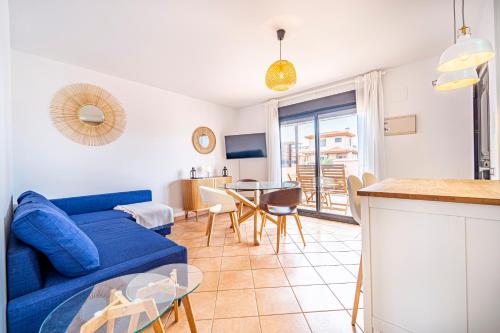 Sunshine - carbon neutral hotel in La Oliva
