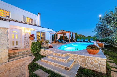 MY DALMATIA Villa Elia with private pool and panoramic sea view — 4-Star Luxury Hotel in Zadar, Croatia