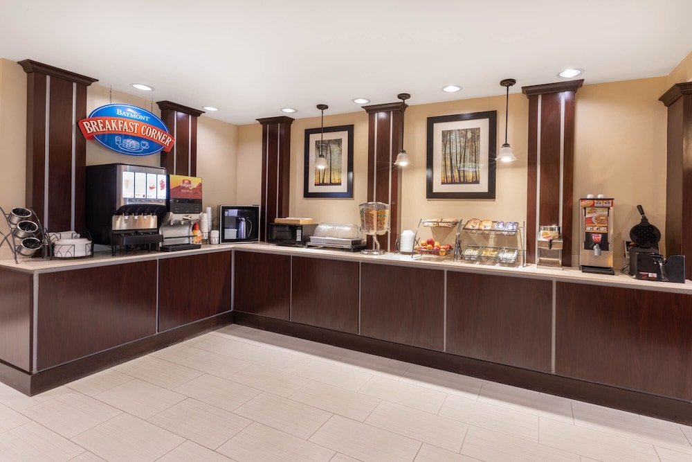 Baymont by Wyndham Victoria - photo 18