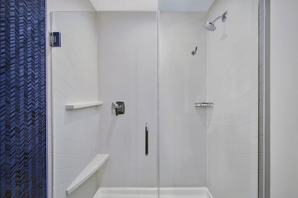 Fairfield By Marriott Inn & Suites Orlando At Flamingo Crossings Town Center - photo 20