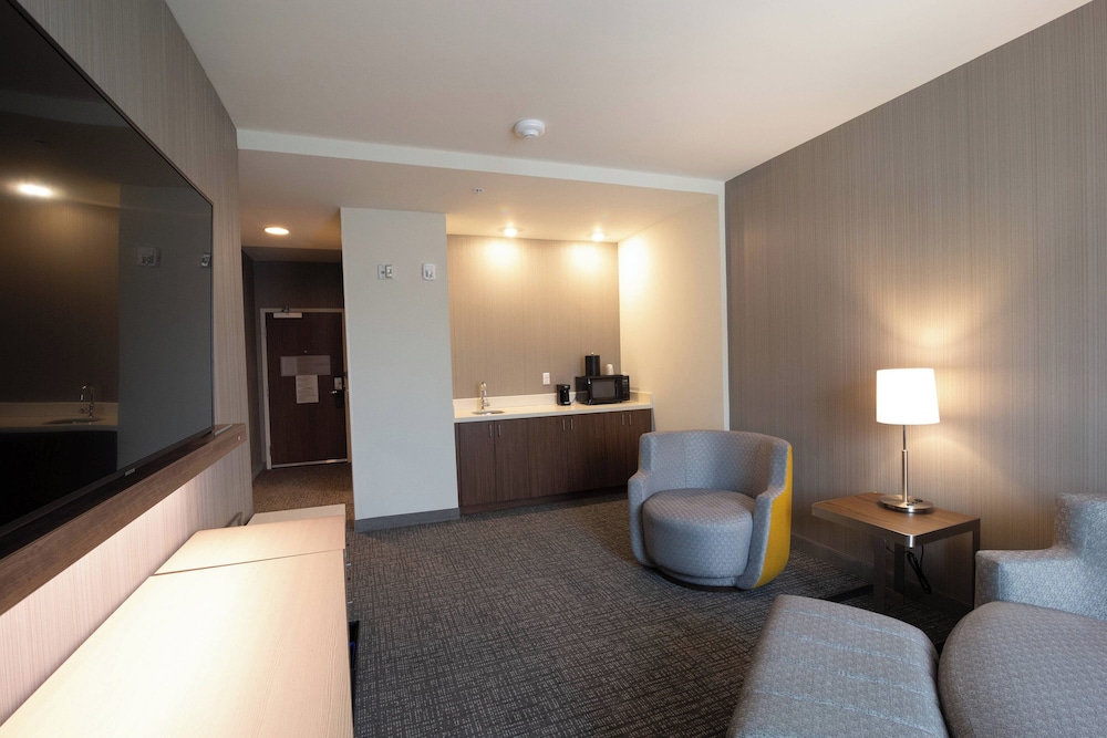 Courtyard by Marriott Cartersville - photo 32