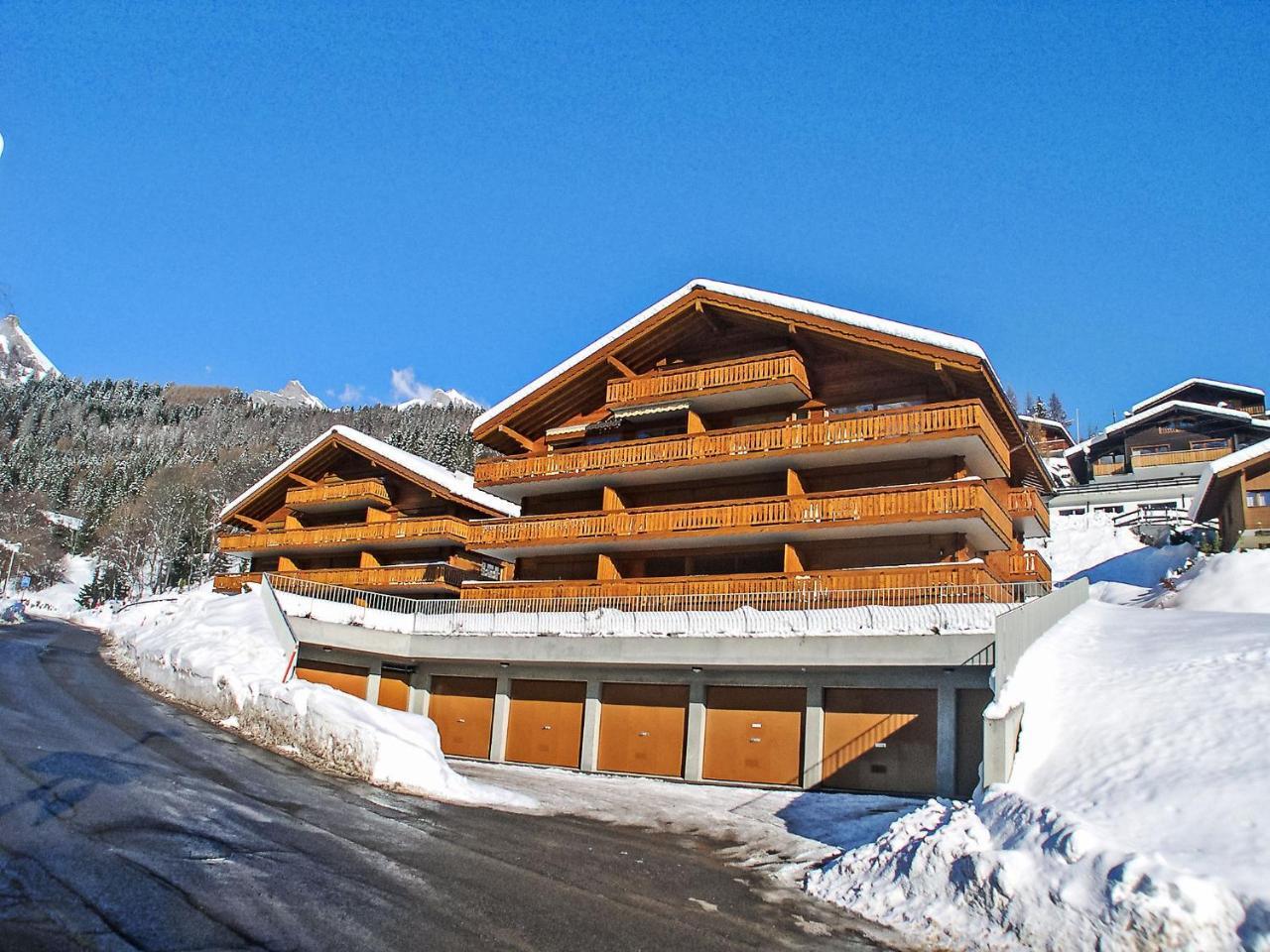 Rhodos Residence — 4-Star Luxury Hotel in Leytron, Switzerland
