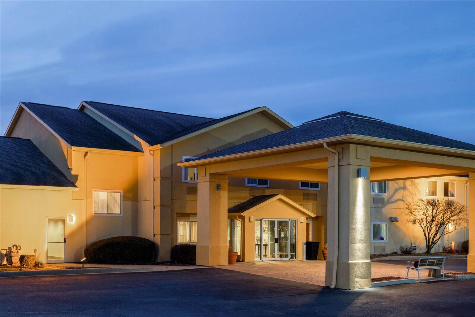 AmericInn by Wyndham Frankfort IN - photo 4