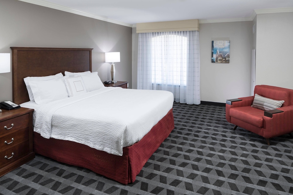 TownePlace Suites by Marriott Fort Worth Downtown - featured photo