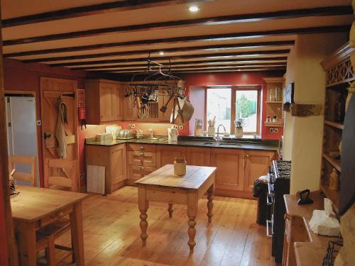 Featherstone Cottage