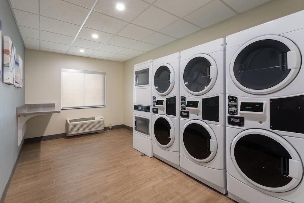 Candlewood Suites Grand Junction NW - photo 53