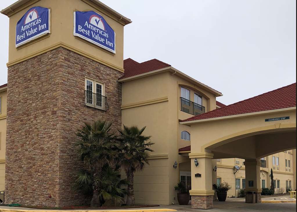 Americas Best Value Inn & Suites Gun Barrel City - photo 5