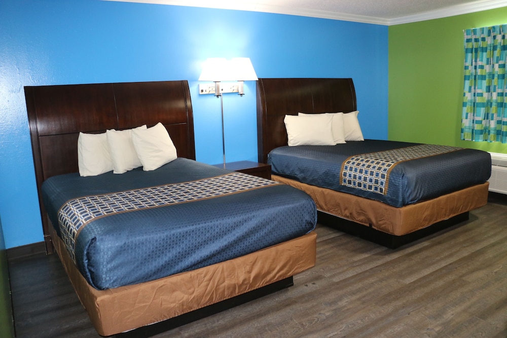 Amber Inn Motel Le Mars - photo 17