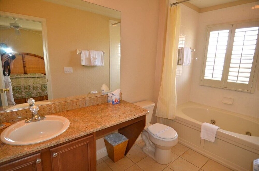 Cozy Cabana Haven - photo 17
