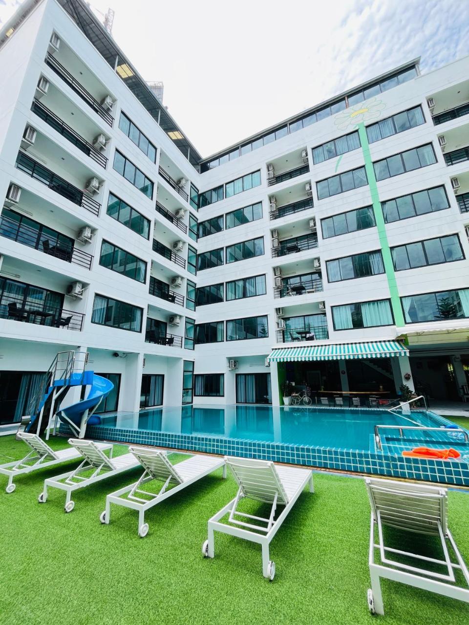 New I Talay - last minute hotel in Pattaya