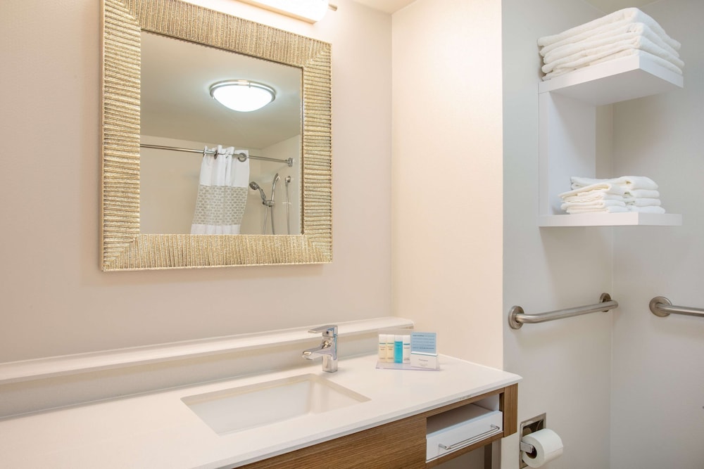 Hampton Inn Fishkill - photo 15