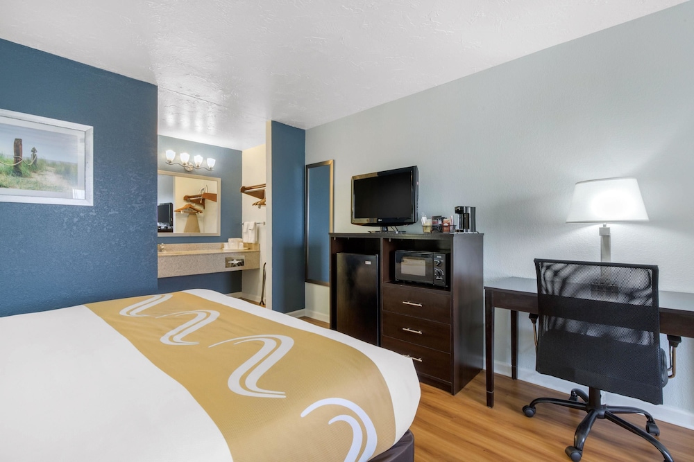 Quality Inn Carolina Oceanfront - photo 9