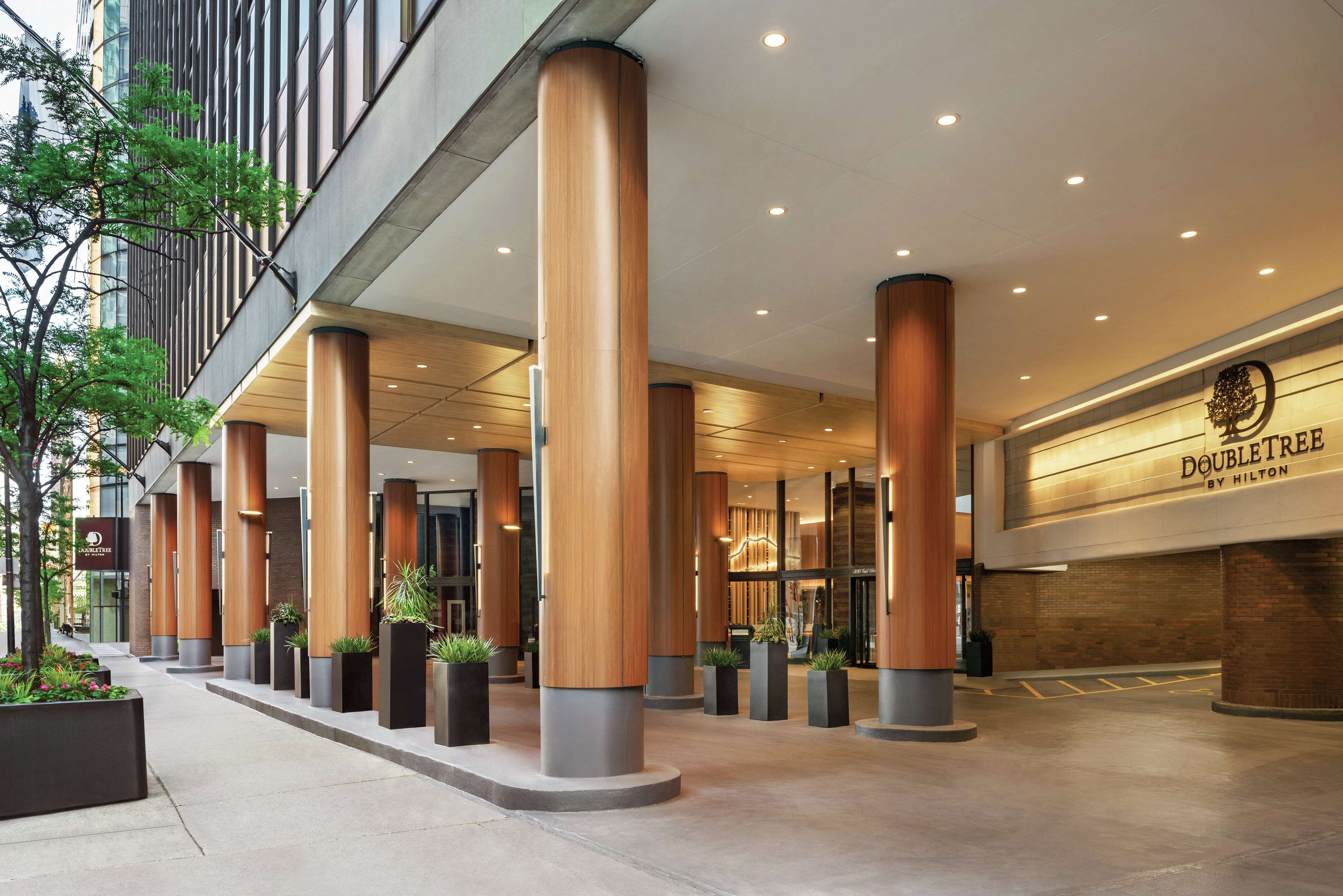 Hilton Grand Vacations Chicago Downtown Magnificent Mile - photo 4
