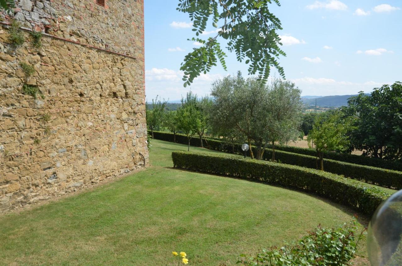 Favolosa Villa in Toscana — 4-Star Luxury Hotel in Lucignano, Italy